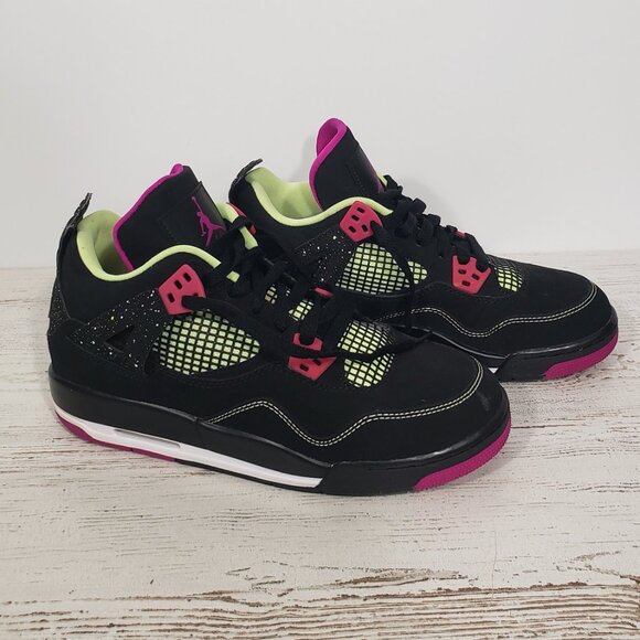 Air Jordan 4 Retro GS “Fuchsia” – Size 6Y - Picture 5 of 7